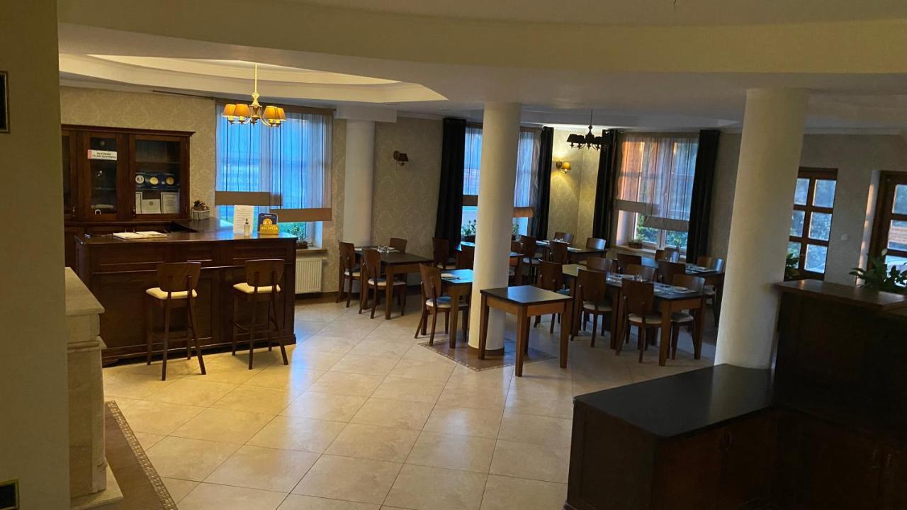 Zielony Dworek Częstochowa Exterior foto