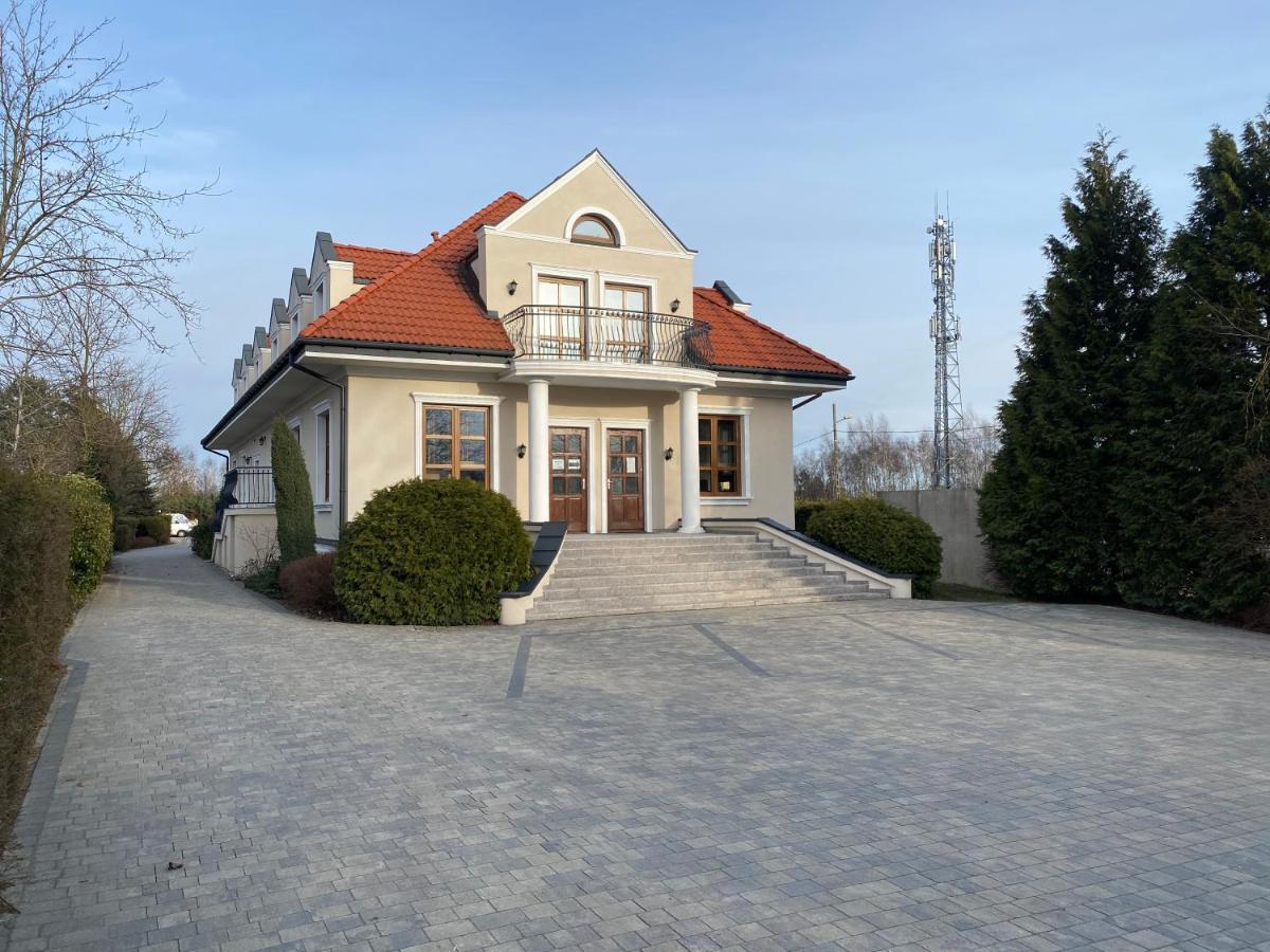 Zielony Dworek Częstochowa Exterior foto